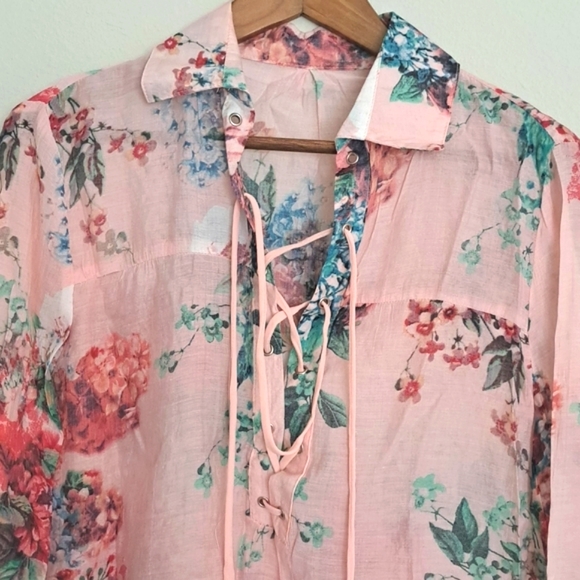 Floral Long Sleeve Top size S - Picture 2 of 9